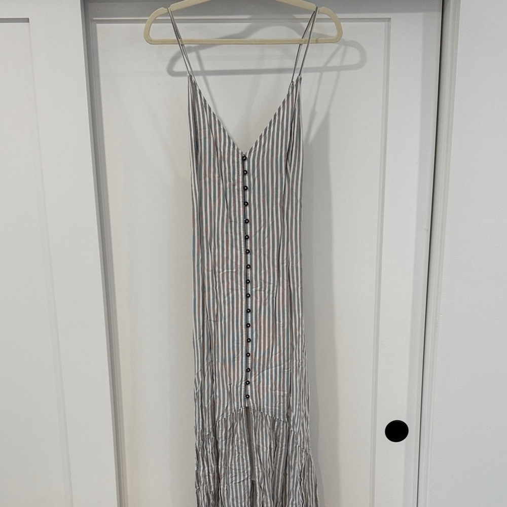 Abercrombie & Fitch Striped Maxi Dress in White and Gray